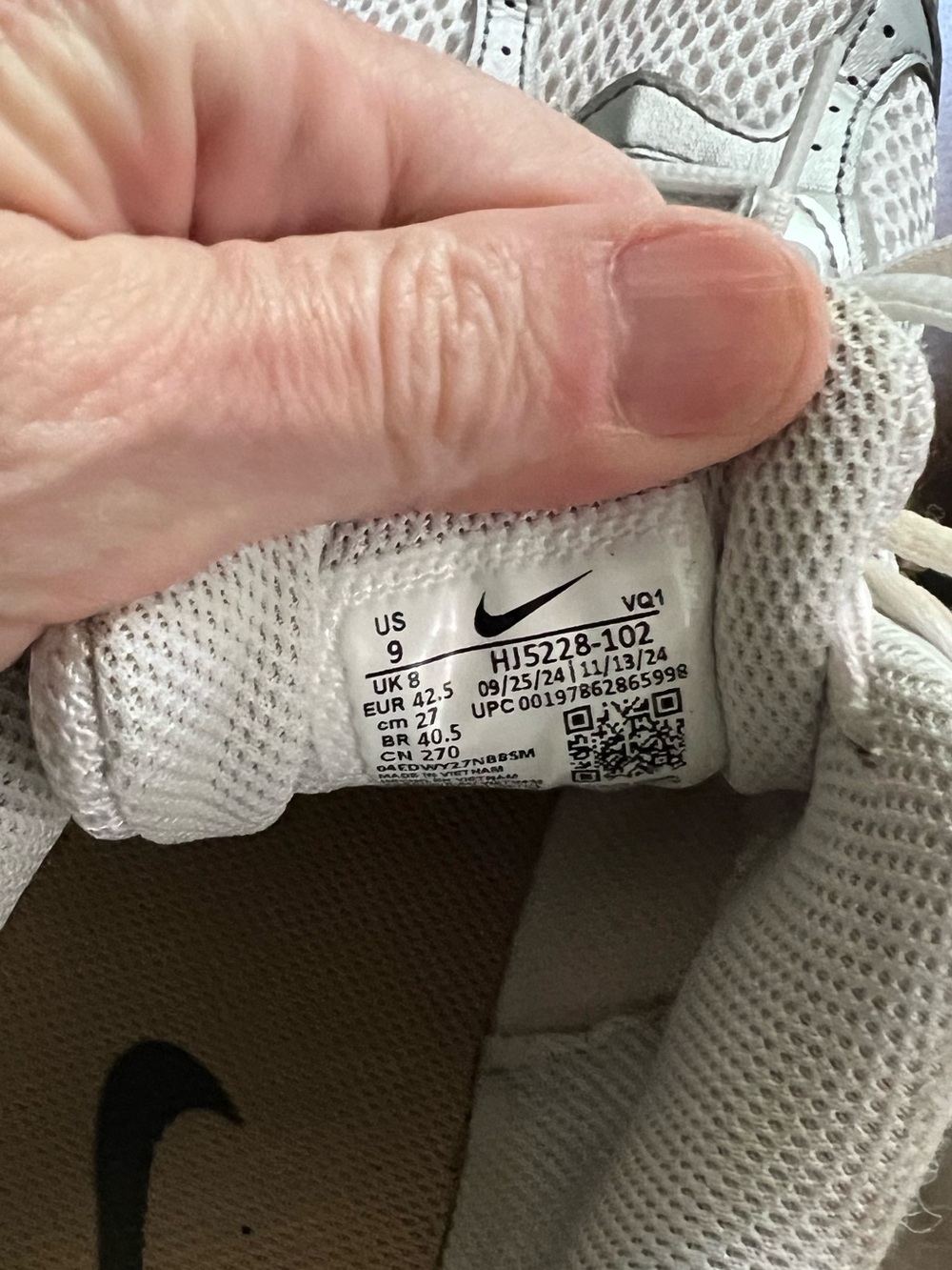 Nike V5 RNR parachute beige/metallic pewter - Picture 6 of 6